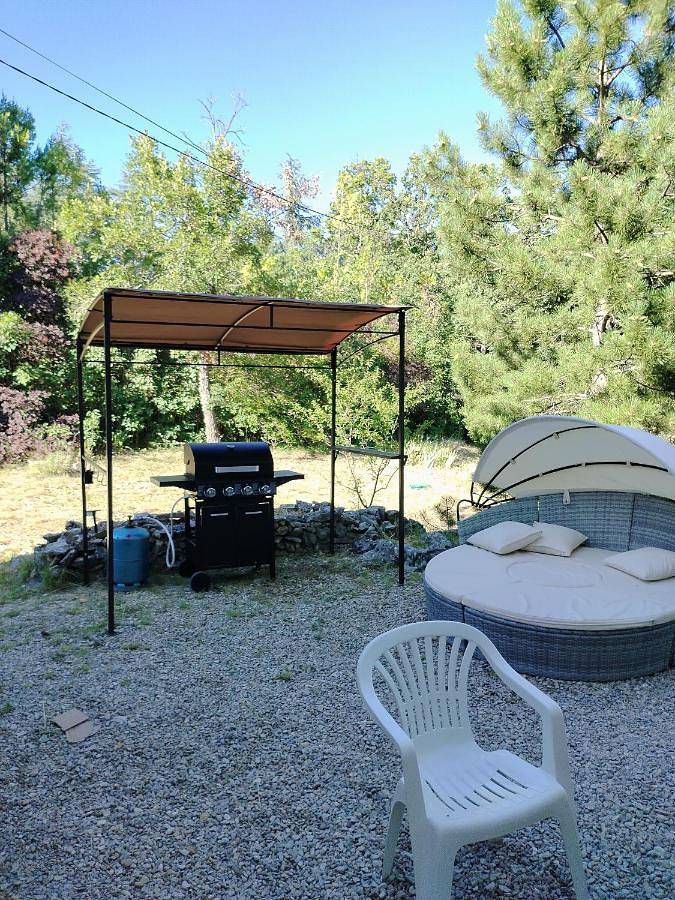 Location de vacances pour 12 personnes, avec Terrasse et Jardin ainsi que Bassin pour enfant et Piscine à Monieux - 4