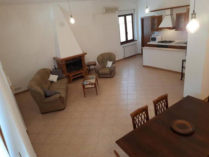 Location de vacances pour 6 personnes, avec jacuzzi et jardin à Cupello - 4