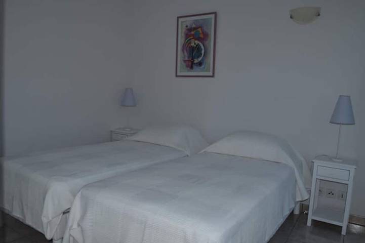 Gîte pour 3 personnes, avec balcon dans Plage Notre-Dame - 2