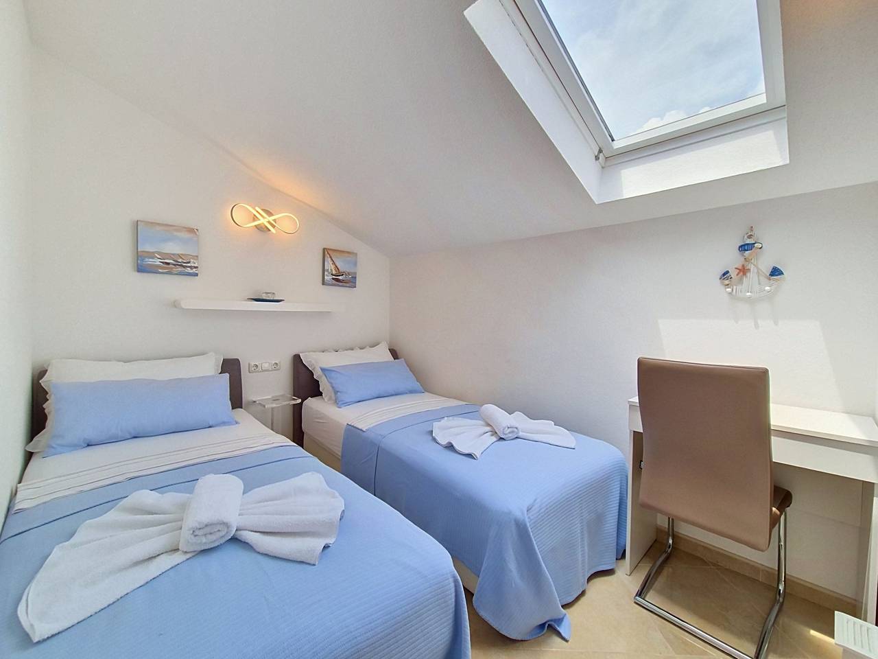 Ganze Wohnung, Villa Nikaroni in Okrug Gornji, Ciovo