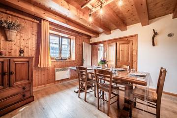 Log Cabin for 5 People in Taninges, Haute-Savoie, Photo 1