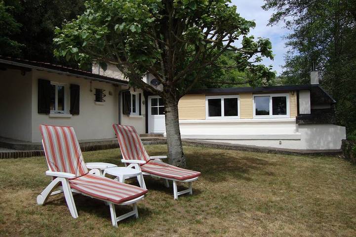 Gîte pour 4 personnes, avec Jardin