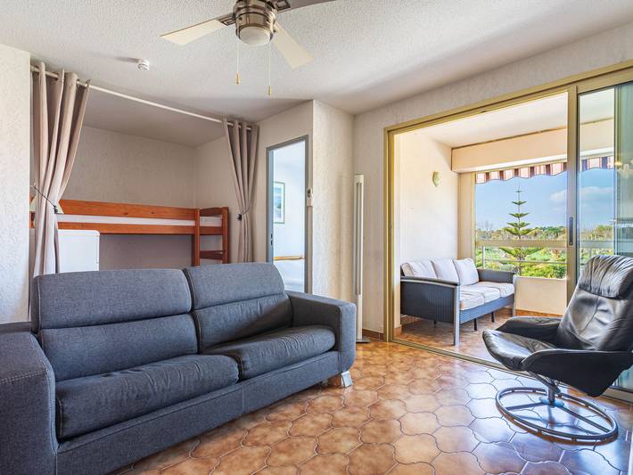 Appartement de vacances pour 4 personnes, avec terrasse ainsi que vue et jardin, animaux acceptés