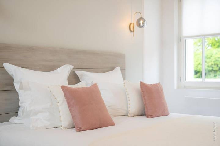 Location de vacances pour 2 personnes, avec jardin et terrasse à Distré