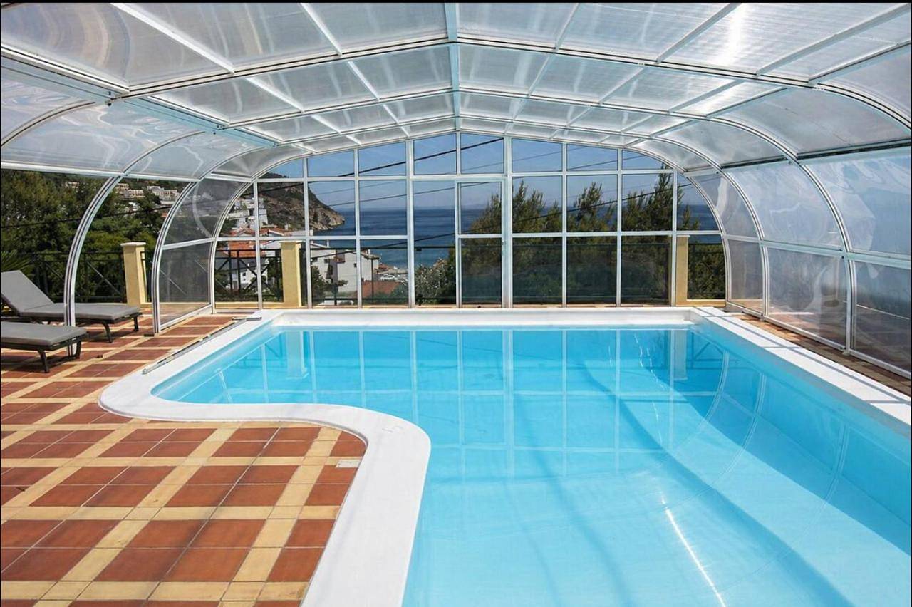 Villa sesimbra - Pool & Océan View - 4 suites in Praia do Ouro, Sesimbra