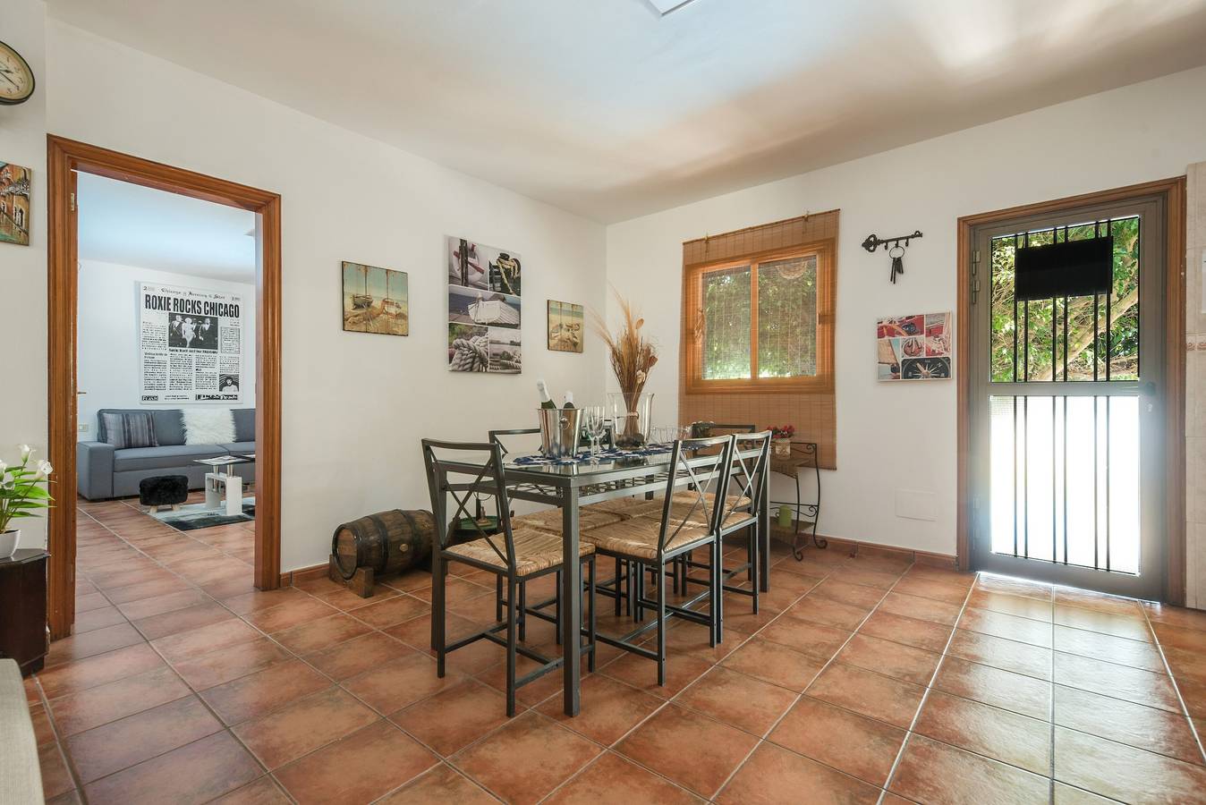 Vacation Home 'Casa Reina Del Atlántico' with Sea View, Private Pool and Wi-Fi in Araya, Candelaria