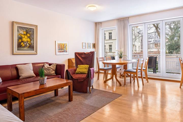 Ferienwohnung für 2 Personen, mit Balkon rund um das Schloss Sanssouci - 2