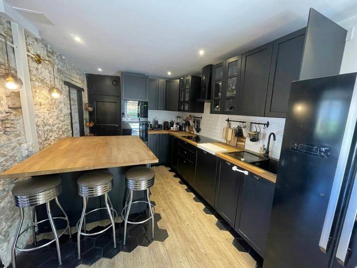 Location de vacances pour 20 personnes, avec jardin ainsi que terrasse et piscine à Soupex - 2