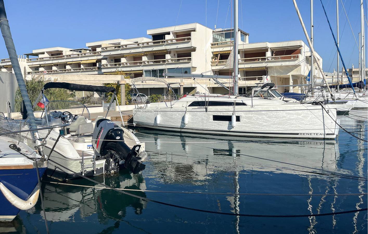 Apartamento vacacional entero, Apartamento con vistas al mar, jardín y aparcamiento en Port Camargue in Port Camargue, Le Grau-du-Roi