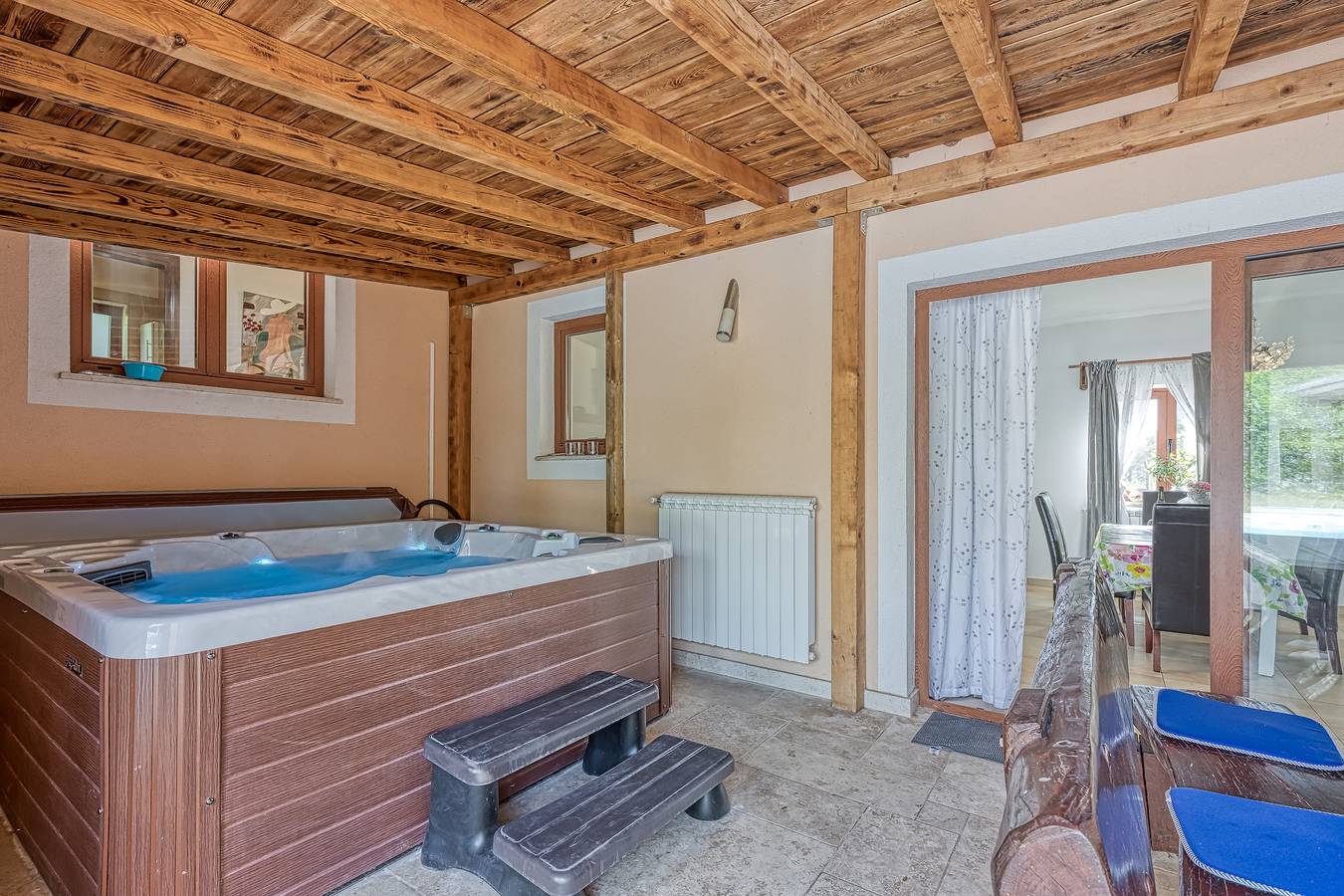 Villa Simac With Pool and Whirlpool in Pazin, Zentralistrien