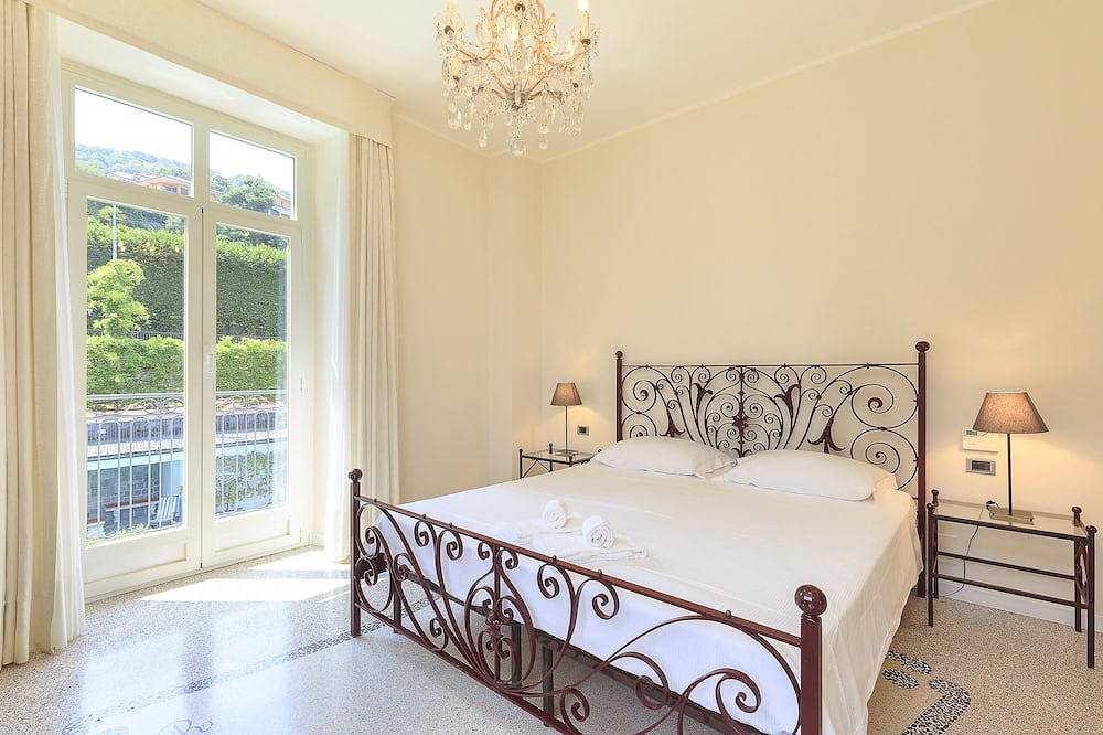 Elegante Villa mit Pool und Tennis direkt neben dem Stadtzentrum! Villa Virginia in Stresa, Comune di Stresa