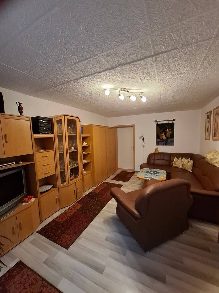 Holiday Home 'Blumenhof' with Shared Garden, Balcony and Wi-Fi in Klosterfelde, Wandlitz