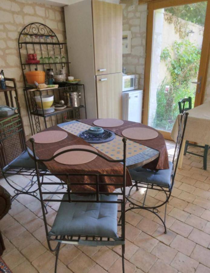 Location de vacances pour 4 personnes, avec balcon et jardin à Saint-Denis-en-Val - 2