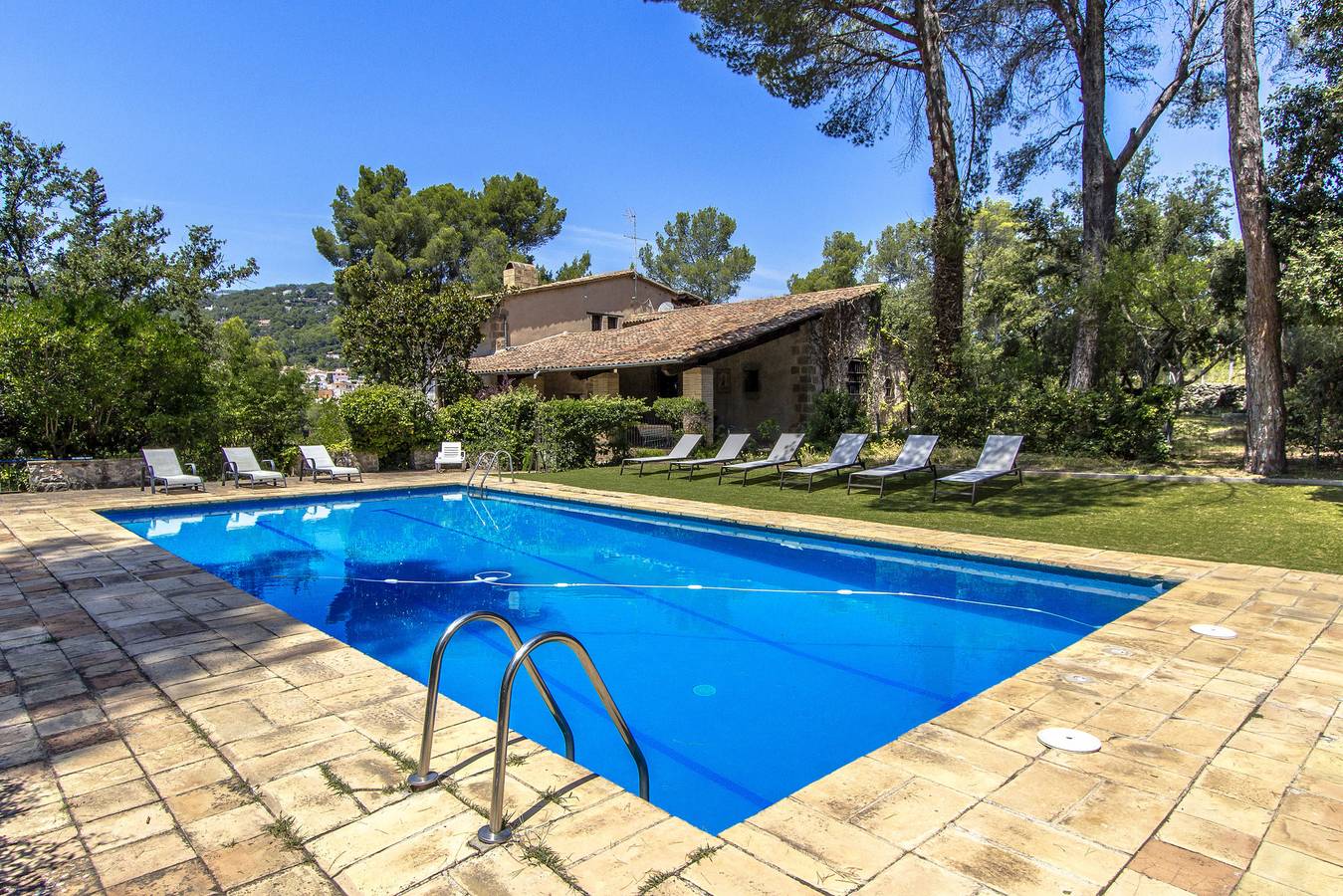 Villa per 16 Persone in Castellar del Valles, Barcellona entroterra