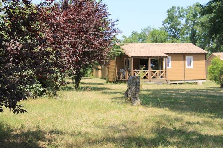 Location de vacances pour 4 personnes, avec vue sur le lac et piscine ainsi que vue et jardin, adapté aux familles à Razac-d'Eymet - 3