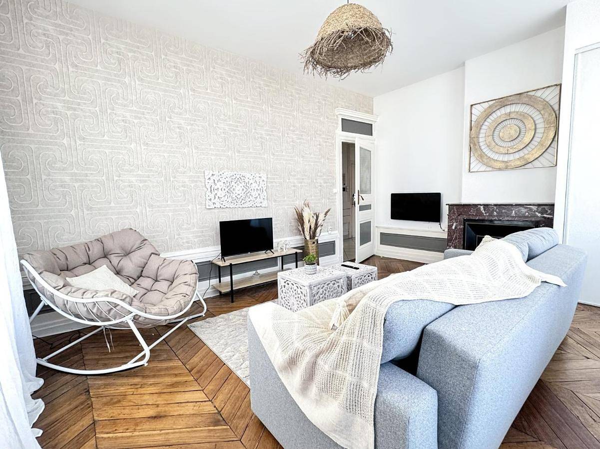 Appartement entier, Two-Bedroom Apartment in Oullins, Lyon et ses environs
