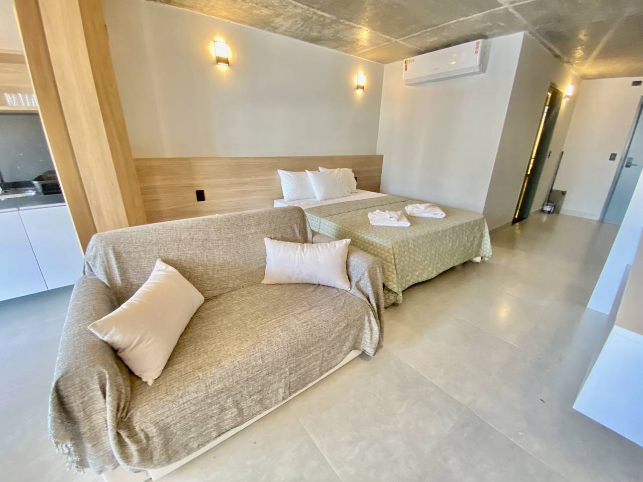 Geheel appartement, Vakantieappartement voor 4 personen met terras in Cabo Branco, João Pessoa (gemeente)