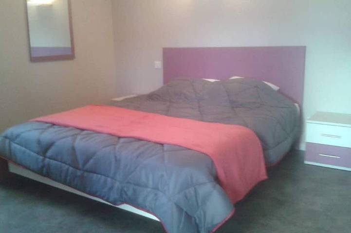Club vacances pour 6 personnes, avec terrasse en Auvergne - 2