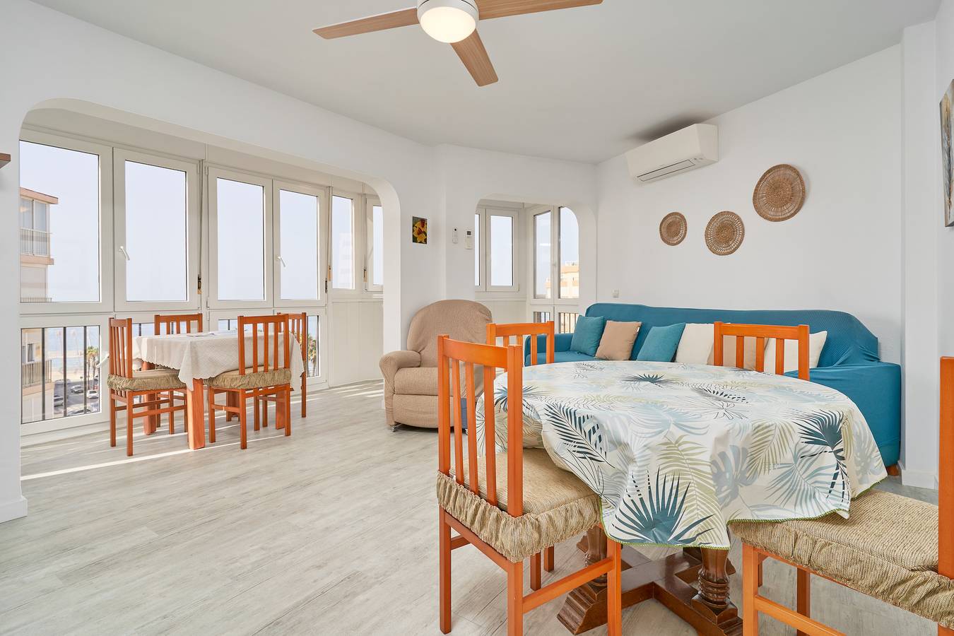 Ganze Wohnung, Ferienwohnung 'Entspannen mit Meerblick A112' mit Meerblick, Wlan & Klimaanlage in Torrox Costa, Torrox