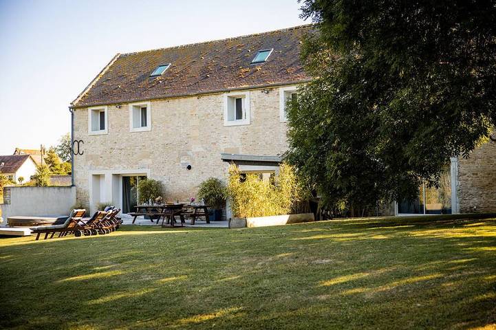 Gîte pour 12 personnes, avec Jardin