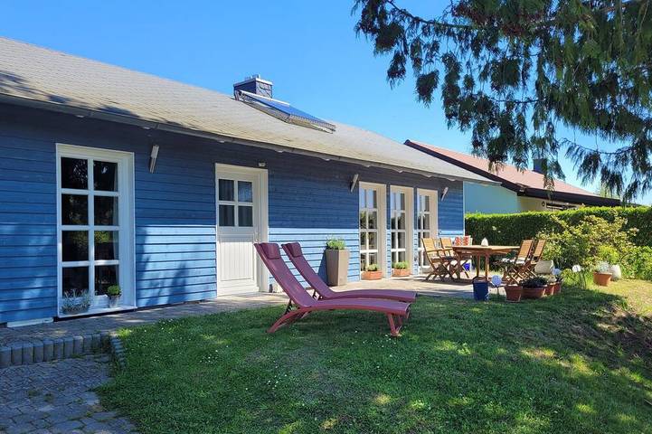 Ferienhaus für 4 Personen, mit Terrasse in Penzlin