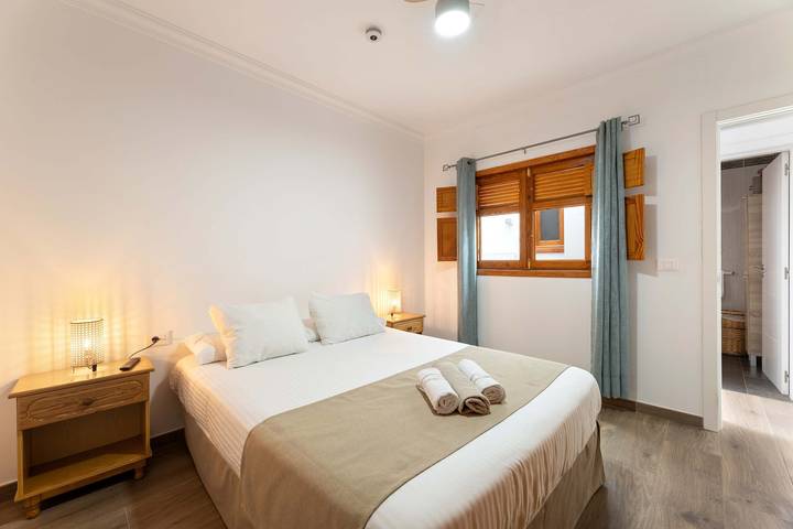 La Graciosita Â· Coastal Escape by Bayside in La Graciosa, Parque Natural Archipiélago Chinijo