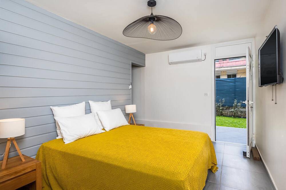 Villa The Blue Giraffe, Near the Soufrière Volcano in Gourbeyre, Guadeloupe (Caribbean)