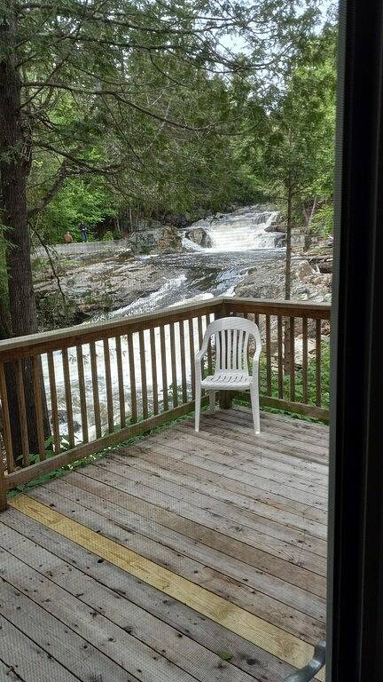 On Crystal Falls Retreat, Schwimmen, Angeln, Atv in Stark, Coös County