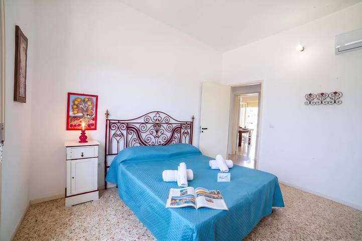Giulia Apartment 2 Sea View, Santa Cesarea Terme, Italy in Santa Cesarea Terme, Provincia de Lecce