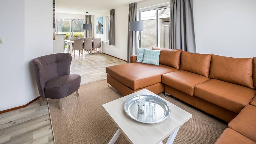 Ferienhaus für 6 Personen, mit Balkon/Terrasse und Terrasse sowie Garten und Sauna in Scharendijke - 2