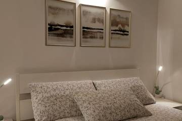 Vacation Rental for 5 Guests in Trieste, Carso, Picture 4