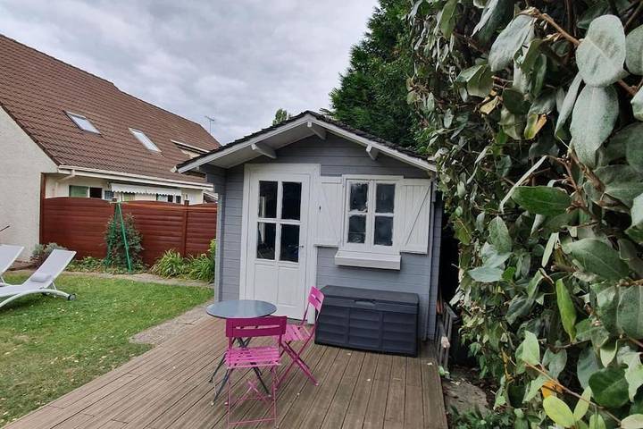 Gîte pour 10 personnes, avec vue et jardin, adapté aux familles dans Parc des Expositions de Villepinte - 3