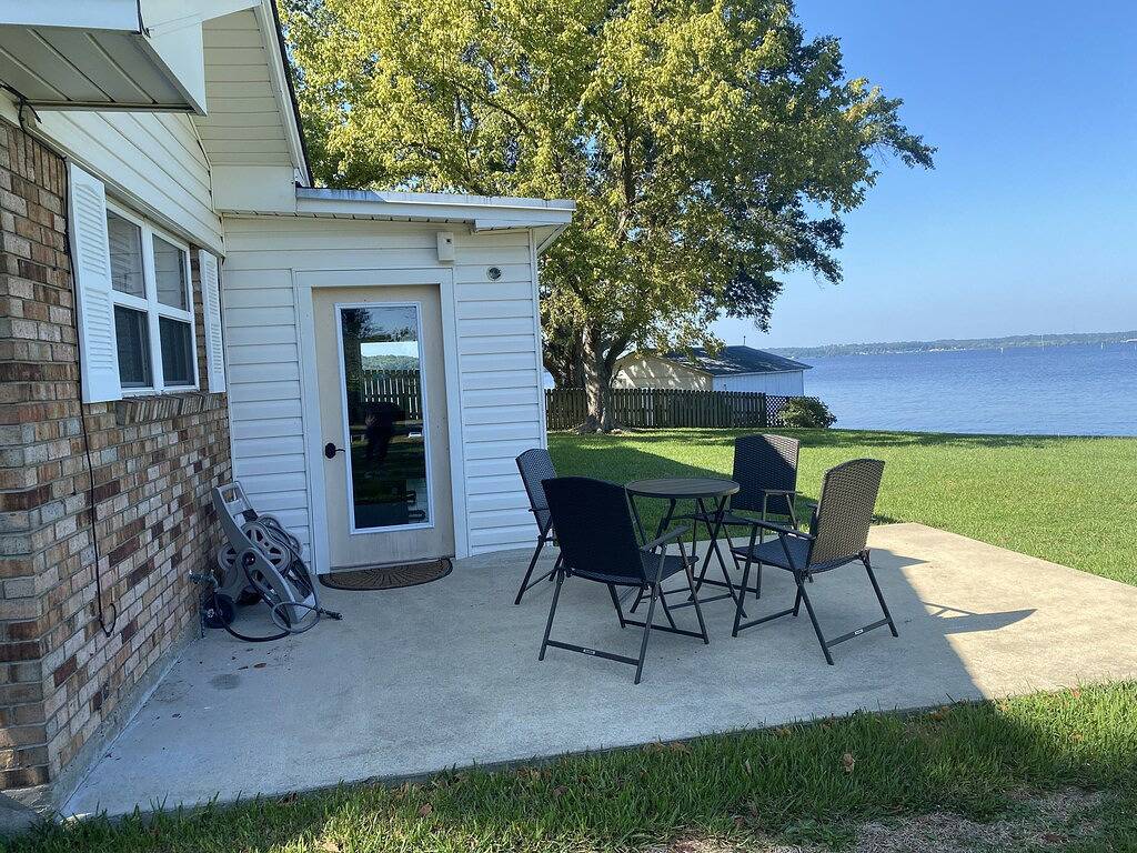 Experience Tranquility in Mercy Me Lake House on Lake D'Arbonne in Union Parish