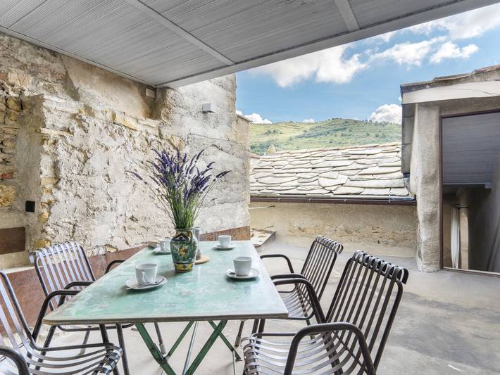 Ferienwohnung für 7 Personen, mit Balkon und Terrasse in Pietrabruna