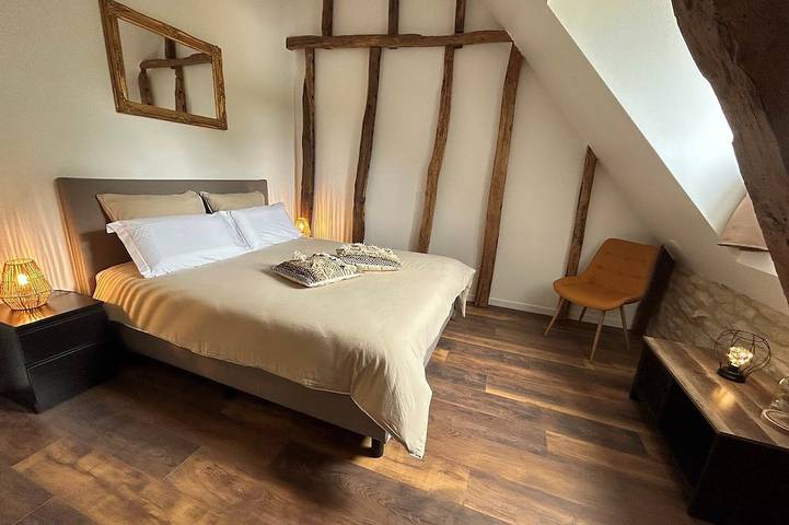 Gîte pour 4 personnes, avec sauna et jacuzzi à Saint-Sozy - 2