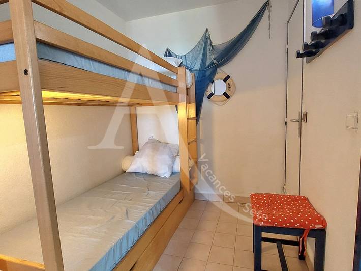 Gîte pour 4 personnes, avec jardin dans Plage Lazaret - 4