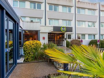 Hôtel pour 2 personnes, avec terrasse à Saran
