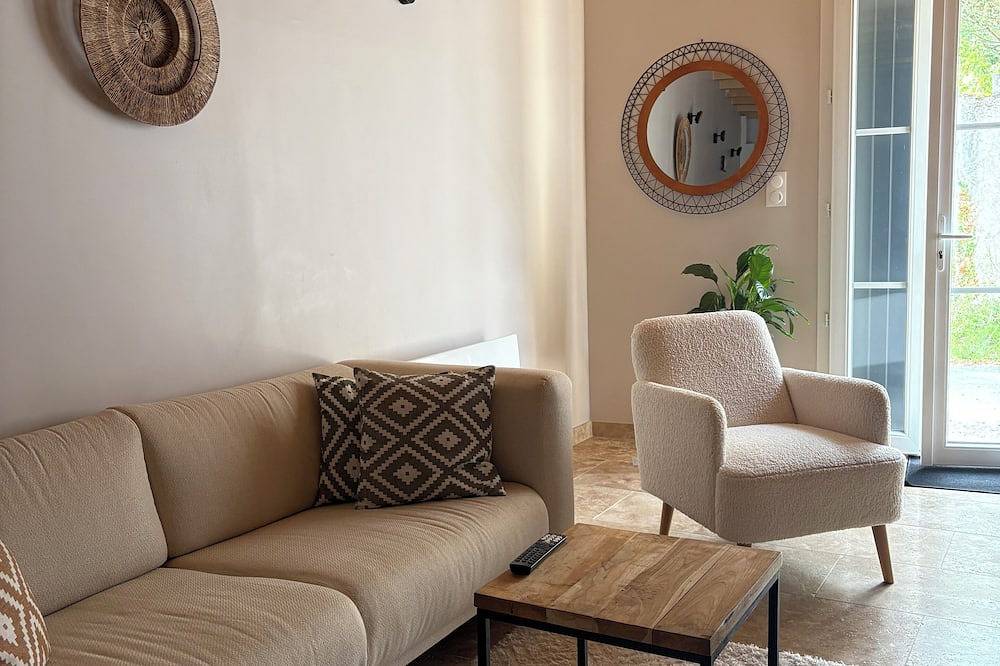Appartement entier, Le loft by le Repaire de Maltus in Lussac, Région de Libourne