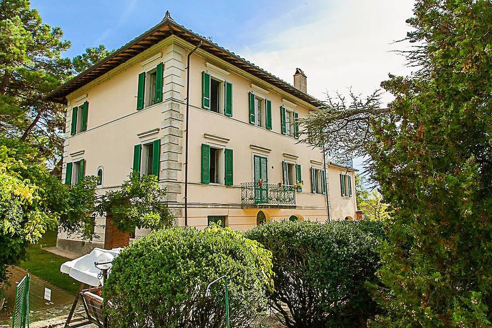 Apartamento entero, Elegante Villa sul Lago Trasimeno - Gelsomino in Castiglione del Lago, Lago Trasimeno