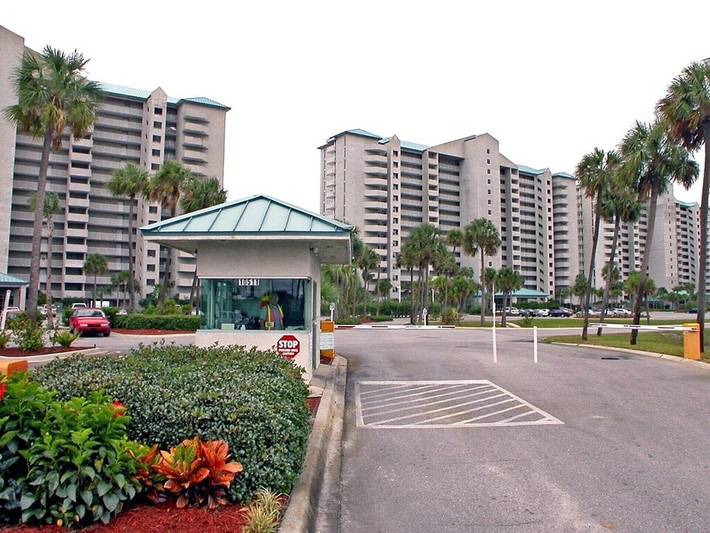 Vacation rental for 4 people, with balcony and hot tub as well as pool in Florida-30A