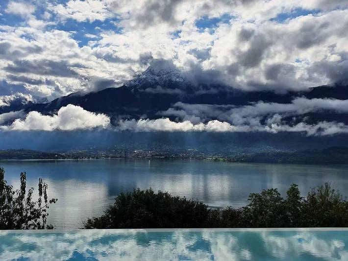 Gîte pour 7 personnes, avec Balcon ainsi que Jardin et Piscine à Vercana - 4
