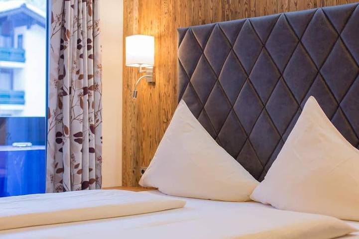 Doppelzimmer mit Dusche, Wc - Hotel Ennskraxblick in Kleinarl, Ski Amadé
