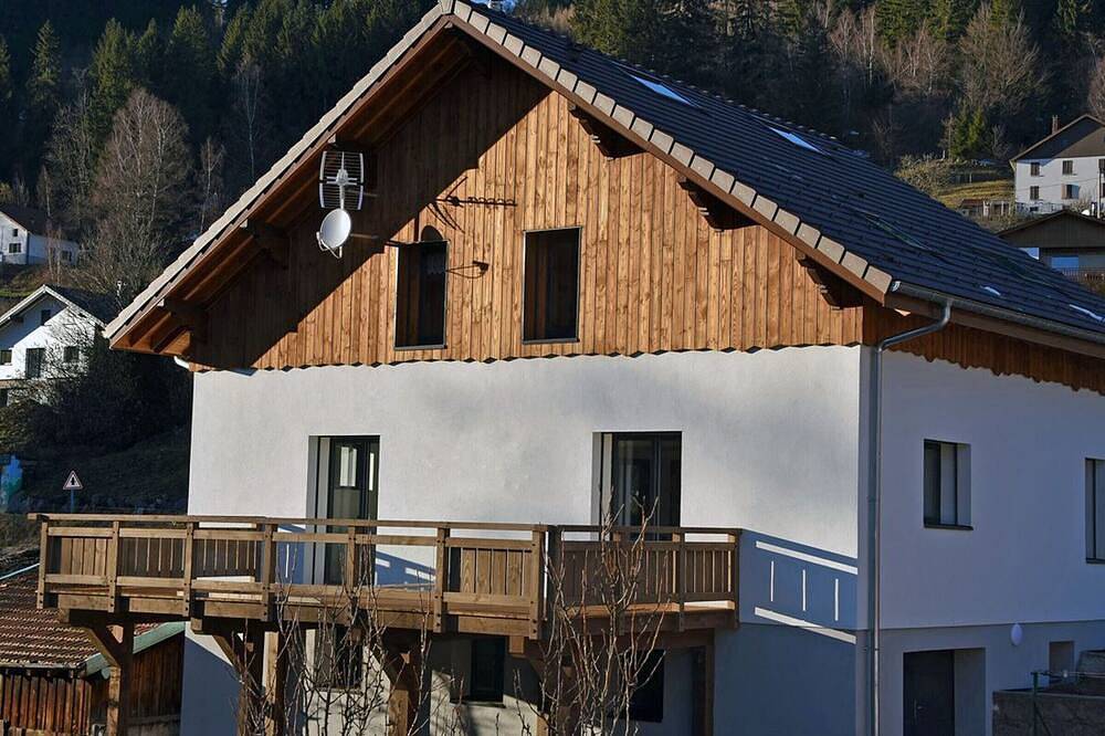Gîte 4 étoiles avec sauna et terrasses pour 14 pers. in Ventron, Parc naturel régional des Ballons des Vosges