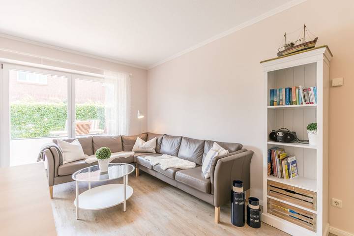 Ganze Wohnung, "Haus Oberdeck Whg. Büsumer Deich" Fewo für 4 Pers. mit 2 Schlafzimmern. in Hafen Büsum, Büsum