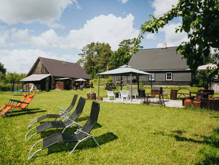 Feriehus for 6 personer, med hage i Latvia