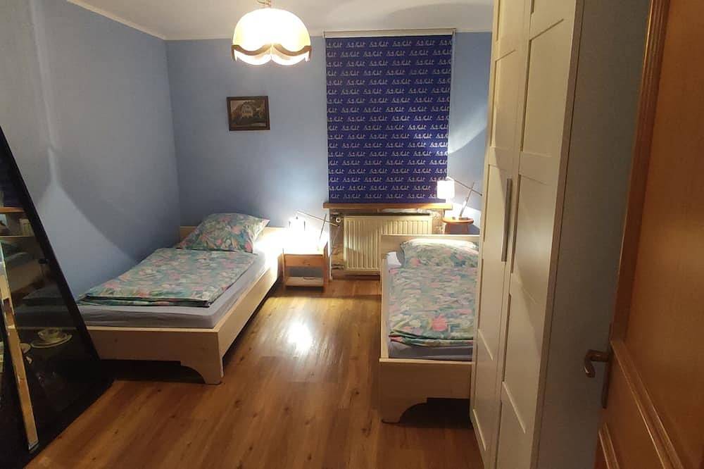 Entspannung auf 2 Ebenen; Baden, Wandern, Rad- und Skifahren in der Umgebung in Großweil, Das Blaue Land