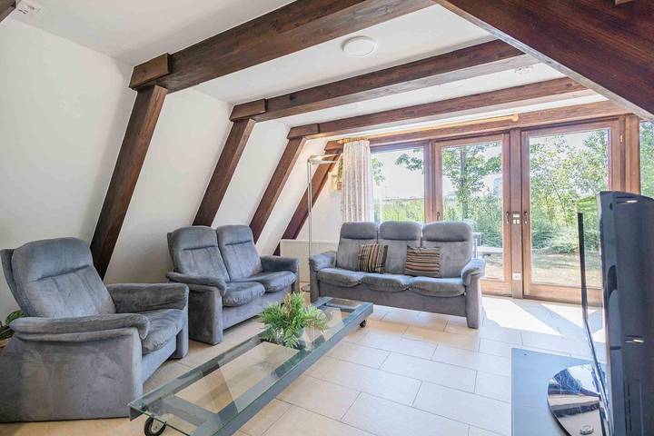 Nurdachhaus (Typ 8) in Immenstaad am Bodensee, Region Bodensee-Oberschwaben