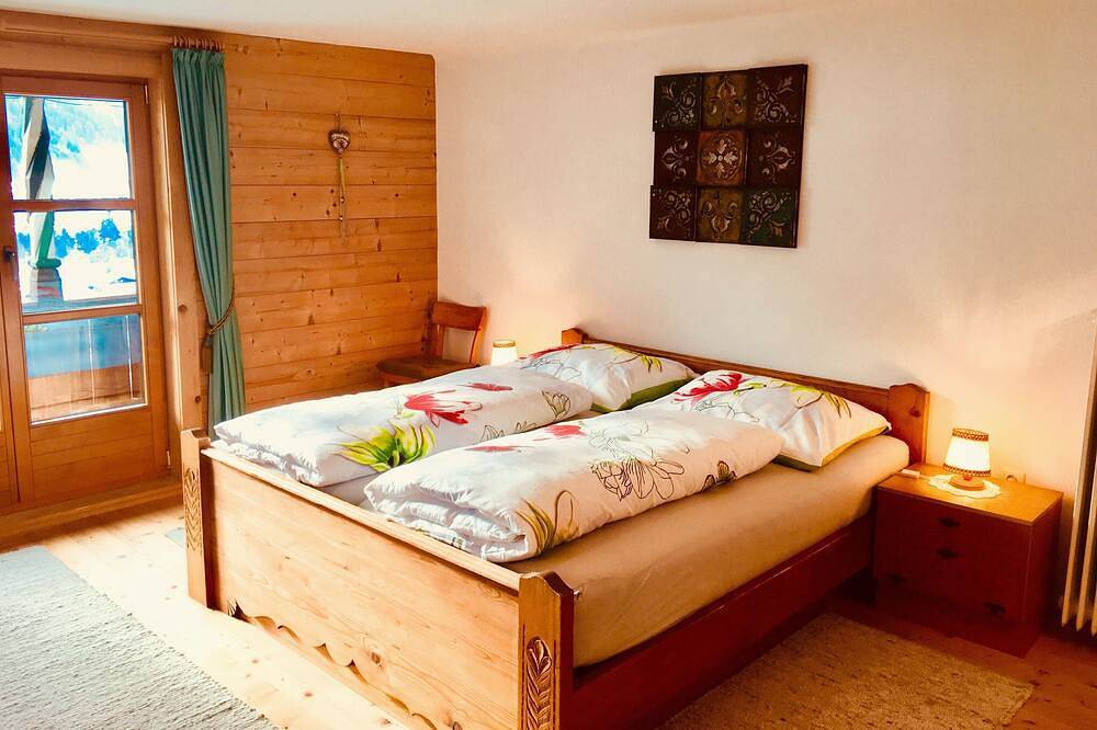 Bauernhof auf Sonnenplateau mit großem Appartement für 10-12 Pers.*Schwimmteich* in Brixen im Thale, Kaisergebirge