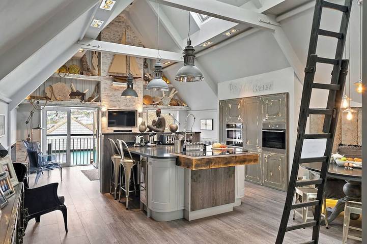 Chalet for 5 people in Dartmouth
