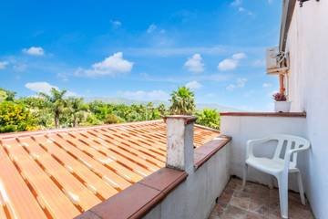 Agriturismo per 5 Persone in Piedimonte Etneo, Catania e dintorni, Foto 2